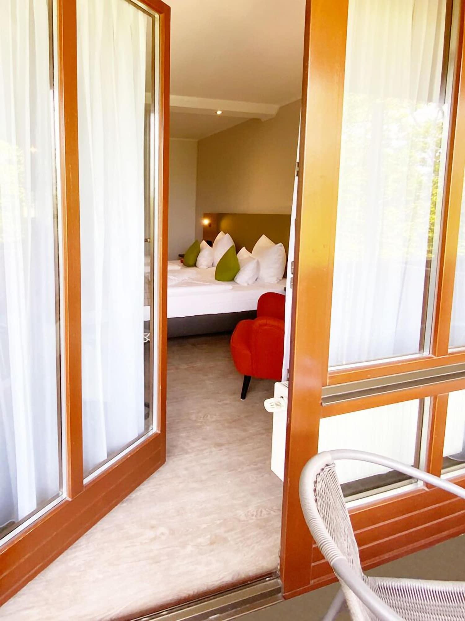 Best Western Hotel Polisina Ochsenfurt Exterior foto