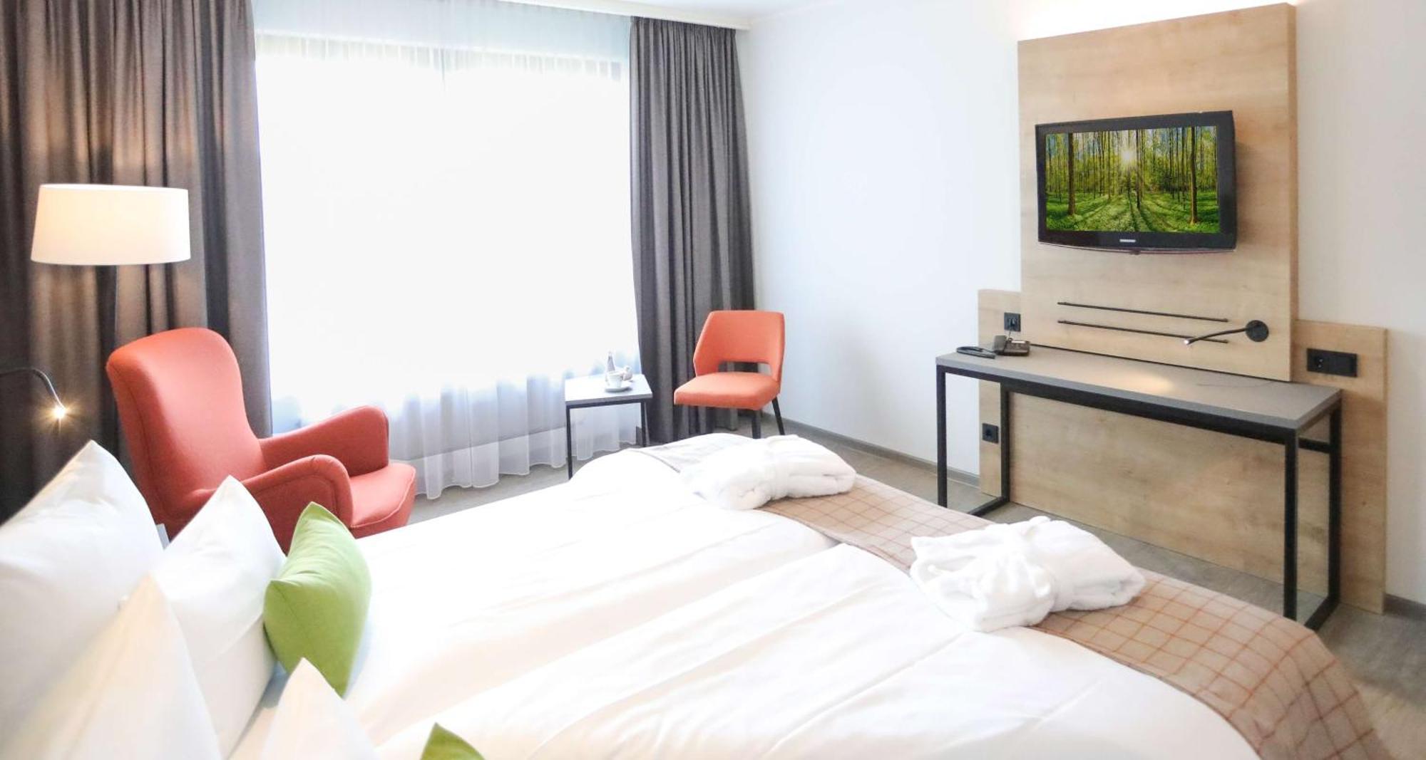Best Western Hotel Polisina Ochsenfurt Exterior foto