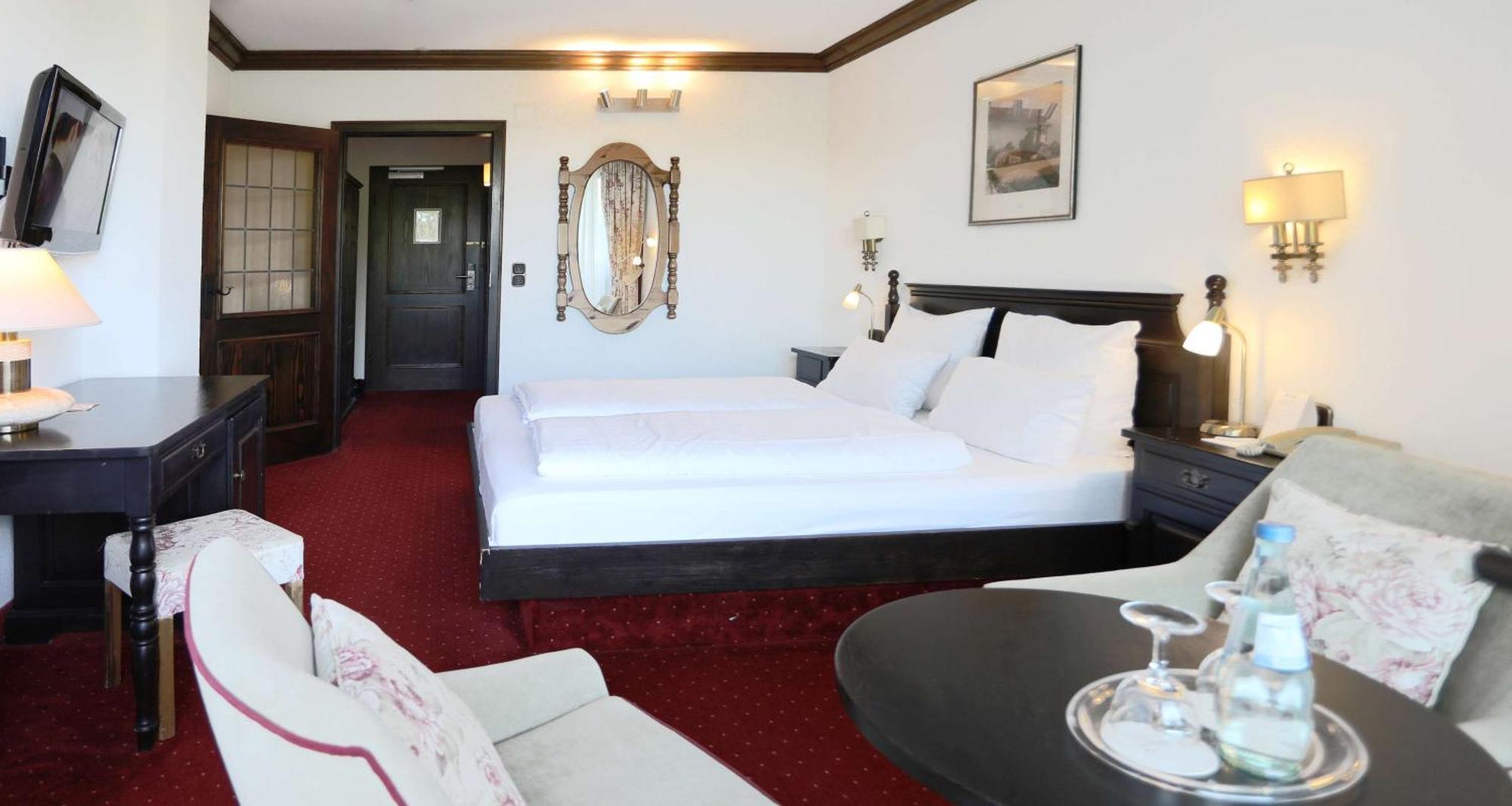 Best Western Hotel Polisina Ochsenfurt Exterior foto