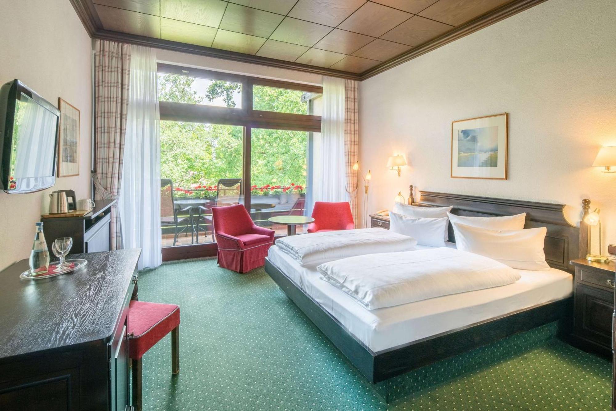 Best Western Hotel Polisina Ochsenfurt Exterior foto